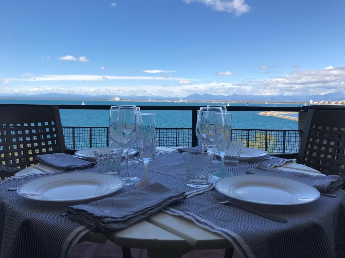 Blue Bay Apartman Roses Kültér fotó