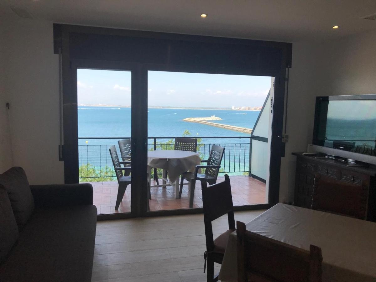 Blue Bay Apartman Roses Kültér fotó