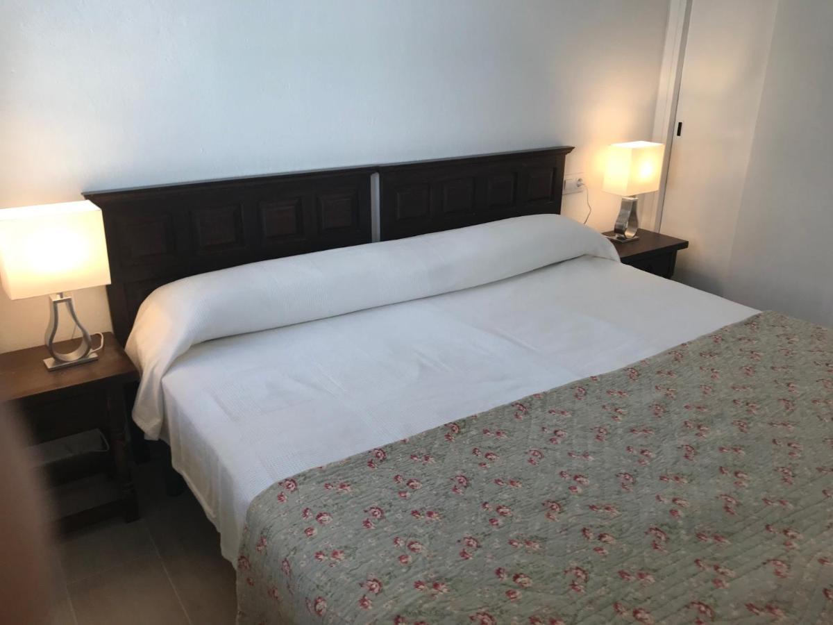 Blue Bay Apartman Roses Kültér fotó