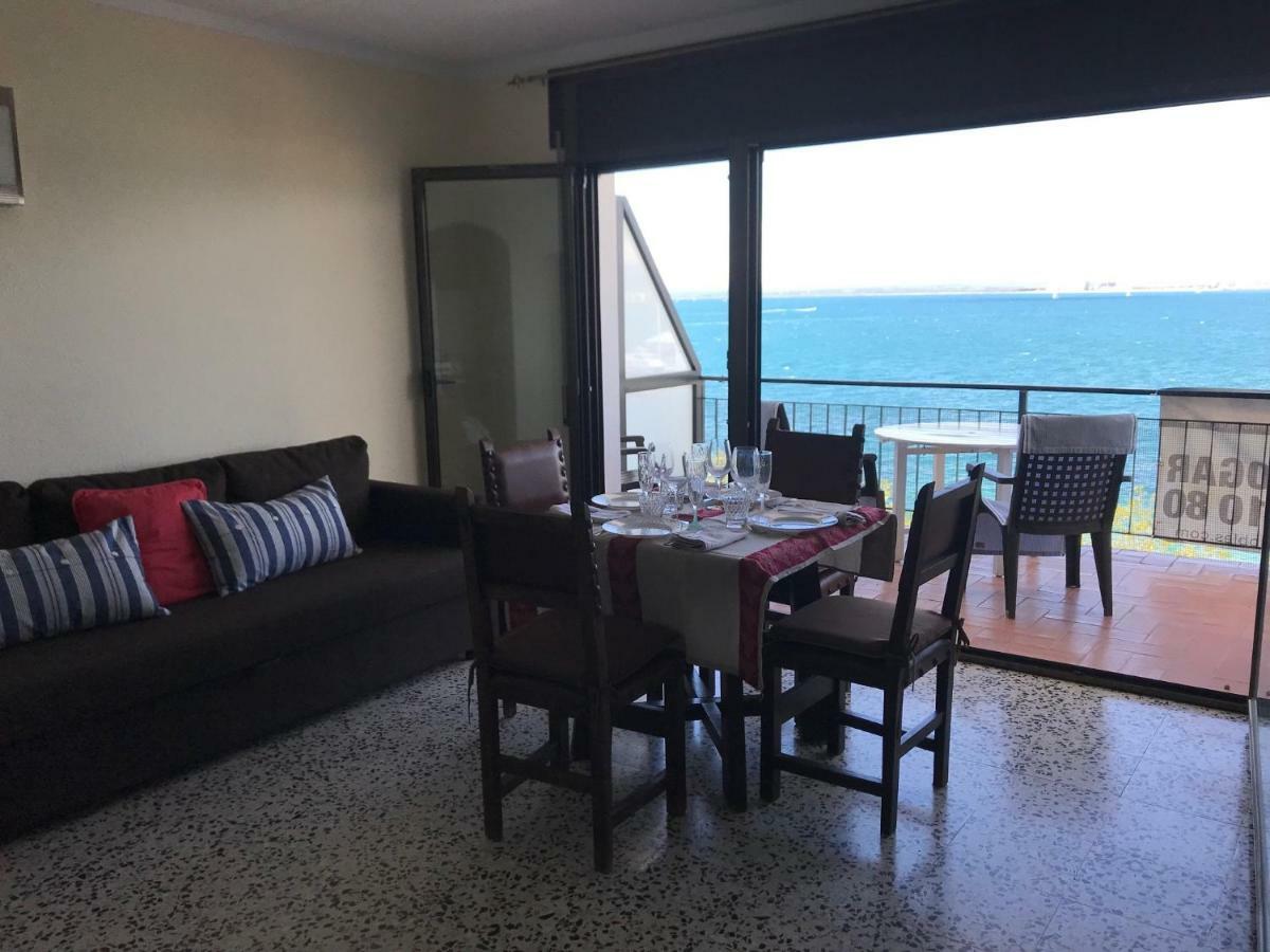 Blue Bay Apartman Roses Kültér fotó